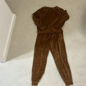 Velour Jogger Set